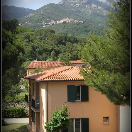 Isola 3*