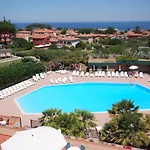 Isola Otel