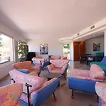 Isola Otel 3*