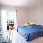 Otel Isola 3*