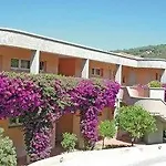 Isola Hotel