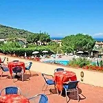 Otel Isola 3*