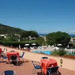 Isola