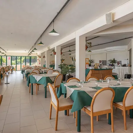 Otel Isola