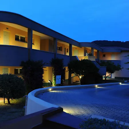 Isola Hotel Marciana Marina (Isola d'Elba)