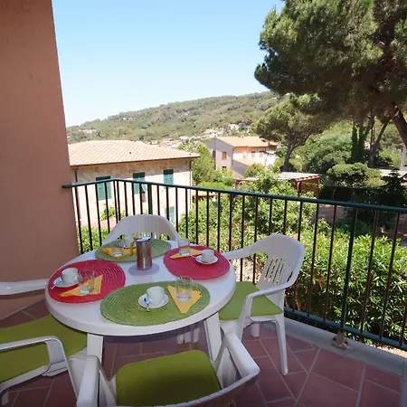 Isola Hotel