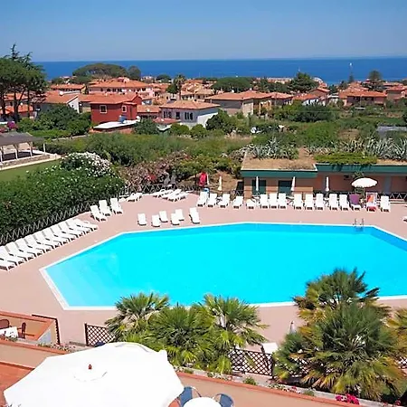 Isola Marciana Marina