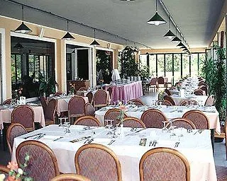 Hotel Isola 3*